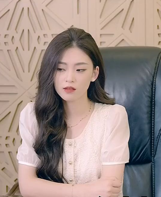 公司保洁员竟是女总裁第12集