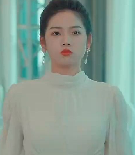 闪婚女千金,相亲走错桌第01集