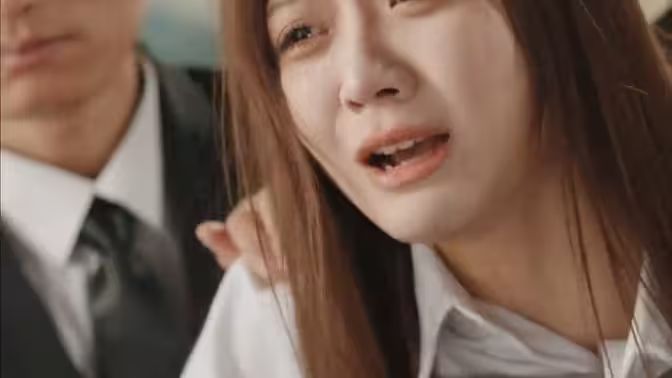 她不哄他了第01集